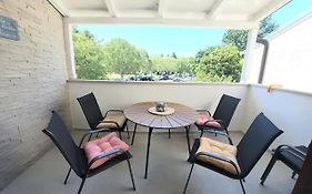 Apartman S Dvije Spavace Sobe